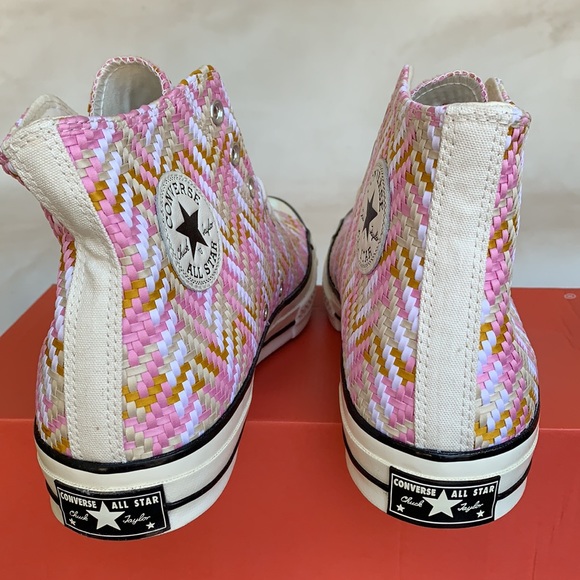 Converse High Top; Pink/White/Gold Woven Pattern; Never Worn; Women 11 true fit - Picture 11 of 16